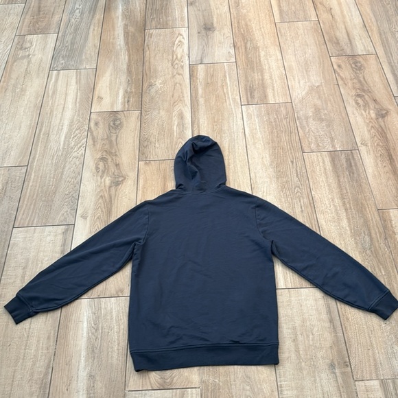 Youth Travis Mathew Hoodie - Large - Picture 5 of 5